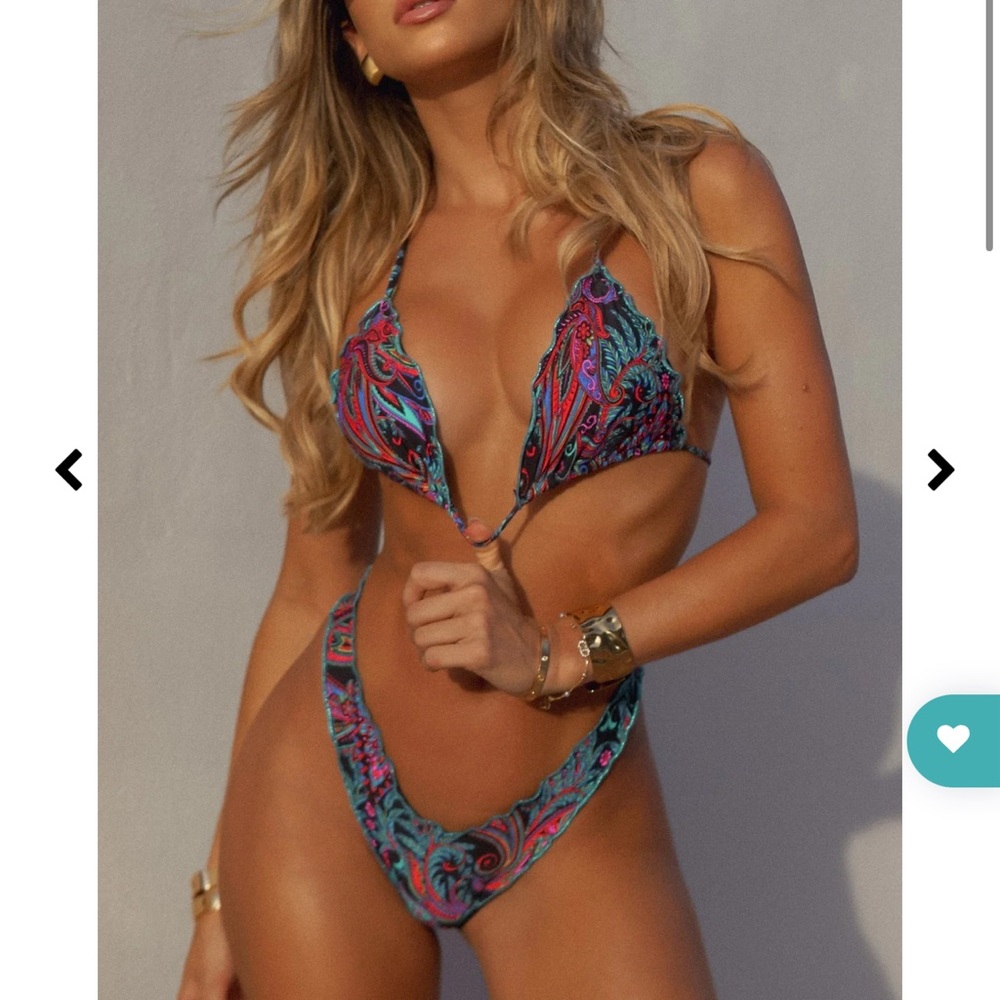 Lulifama QUE LINDA - Wavy Luxe Gold plated bikini